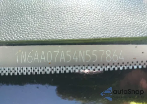 2004 Nissan Titan Le from USA, damaged, VIN 1N6AA07A54N557864